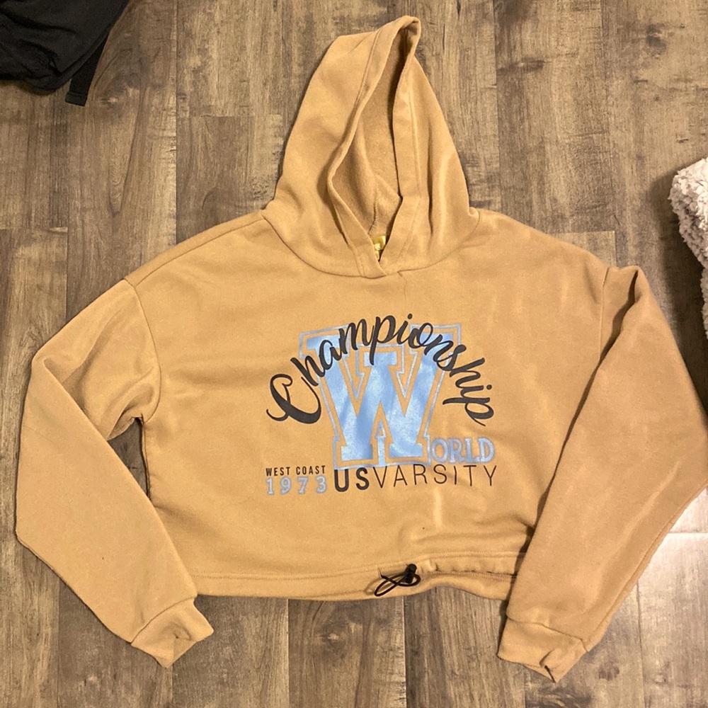 Cropped hoodie